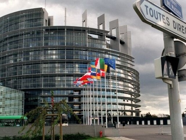 Ak voľby v Rusku nebudú spravodlivé, europoslanci neuznajú novú Štátnu dumu